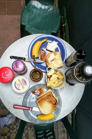 Buenos días! Mate am Morgen vertreibt Kummer und Sorgen.